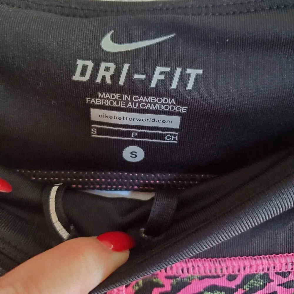 Nike Dri-Fit Womens Pants Pink S Capri Animal Print Leggings